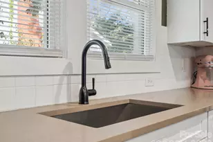 3001 Tuckaseegee Rd, Charlotte, NC 28208 - Photo 17