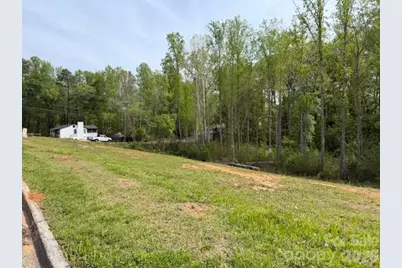 844 Newcastle Road, Gastonia, NC 28052 - Photo 3
