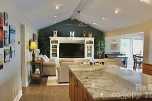 2712 Jutty Point Rd, Liberty Hill, SC 29074 - Photo 9