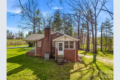 984 Pace Road, Hendersonville, NC 28792 - Photo 21