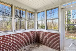 984 Pace Rd, Hendersonville, NC 28792 - Photo 27