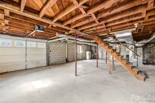 984 Pace Rd, Hendersonville, NC 28792 - Photo 31