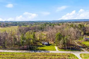 984 Pace Rd, Hendersonville, NC 28792 - Photo 9