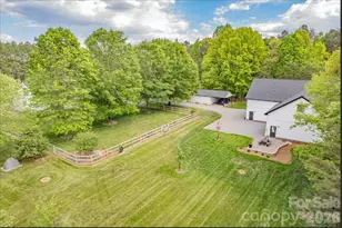 150 Bigham Ln, Statesville, NC 28677 - Photo 3
