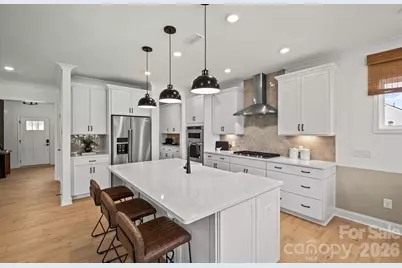 1016 Wt Ferguson Drive, Matthews, NC 28104 - Photo 5