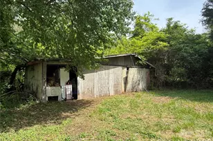 1962 Imperial St, Conover, NC 28613 - Photo 11