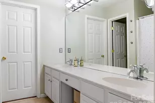 2450 Normancrest Ct, Charlotte, NC 28270 - Photo 13