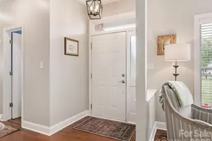 9201 Hanworth Trace Dr, Charlotte, NC 28277 - Photo 3