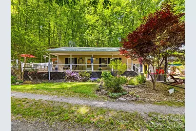 103 Old US 19 23 Highway, Candler, NC 28715 - Photo 7