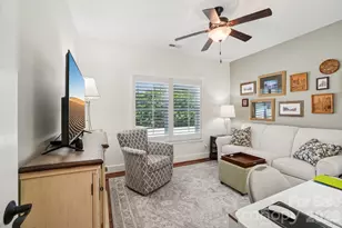 31 N Anvil Ave, Hendersonville, NC 28792 - Photo 23