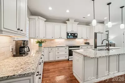 31 N Anvil Avenue, Hendersonville, NC 28792 - Photo 13