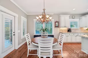 31 N Anvil Ave, Hendersonville, NC 28792 - Photo 15