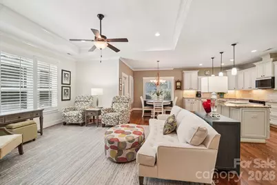 31 N Anvil Avenue, Hendersonville, NC 28792 - Photo 9