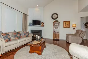 18302 Victoria Bay Dr, Cornelius, NC 28031 - Photo 15