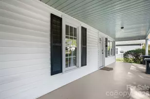 304 Garrou Ave SE, Valdese, NC 28690 - Photo 3