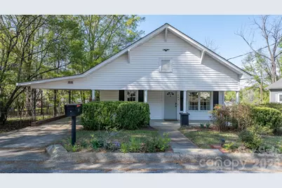 304 Garrou Avenue SE, Valdese, NC 28690 - Photo 1