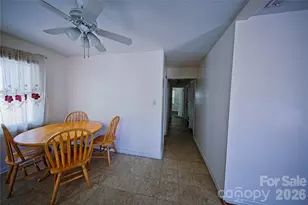 3515 Shamrock Dr, Charlotte, NC 28215 - Photo 3