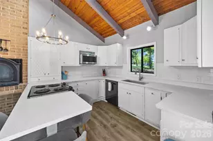 3015 Point Clear Dr, Fort Mill, SC 29708 - Photo 9