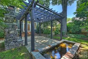 313 Wendover Hill Ct, Charlotte, NC 28211 - Photo 33