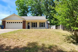 200 Park Pl, Morganton, NC 28655 - Photo 1