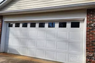 200 Park Pl, Morganton, NC 28655 - Photo 13