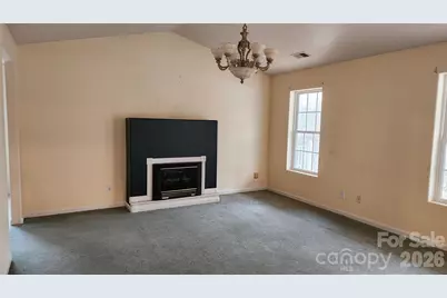 200 Park Place, Morganton, NC 28655 - Photo 5