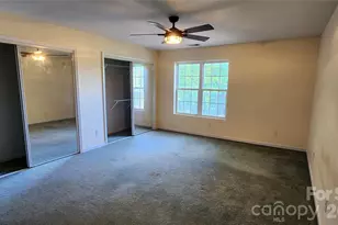 200 Park Pl, Morganton, NC 28655 - Photo 11