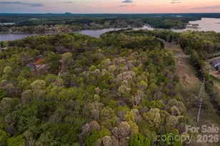 10601 Wildlife Rd, Charlotte, NC 28278 - Photo 15