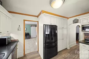 828 N 6th St, Albemarle, NC 28001 - Photo 13