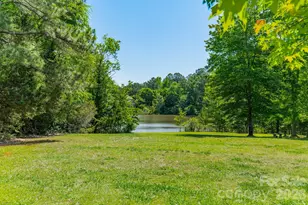 188 Carolina Crossing Dr, York, SC 29745 - Photo 3