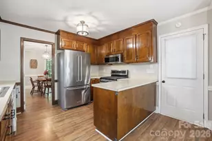 11103 Idlewild Rd, Matthews, NC 28105 - Photo 13