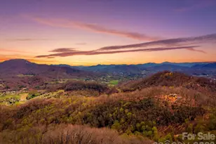 000 Signature Row Blvd, Waynesville, NC 28785 - Photo 1