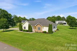 104 Castle Pines Ln, Statesville, NC 28625 - Photo 35