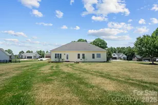 104 Castle Pines Ln, Statesville, NC 28625 - Photo 39