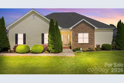 104 Castle Pines Lane, Statesville, NC 28625 - Photo 1