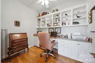 416 Huntington Woods Street N, Lenoir, NC 28645 - Photo 17