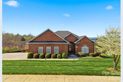 416 Huntington Woods Street N, Lenoir, NC 28645 - Photo 1