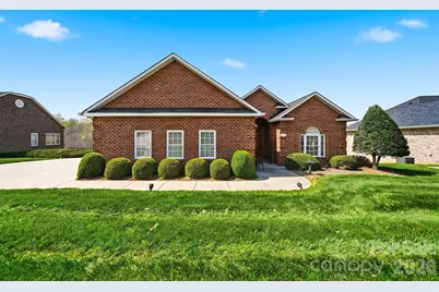 416 Huntington Woods Street N, Lenoir, NC 28645 - Photo 47