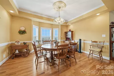 416 Huntington Woods Street N, Lenoir, NC 28645 - Photo 9