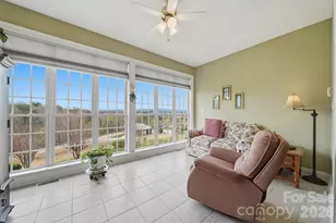 416 Huntington Woods Street N, Lenoir, NC 28645 - Photo 15