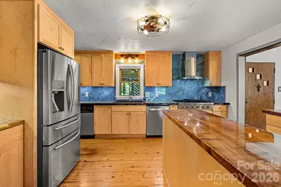 114 Walker Street, Black Mountain, NC 28711 - Photo 9