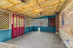 114 Walker St, Black Mountain, NC 28711 - Photo 13