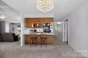 101 Erin Ln, Thomasville, NC 27360 - Photo 11