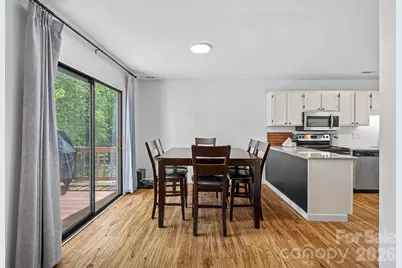 10203 Rockwood Road, Charlotte, NC 28215 - Photo 9