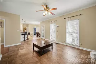 1625 Kiawah Ct, Gastonia, NC 28056 - Photo 11