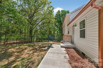 300 Dollar Circle, Charlotte, NC 28270 - Photo 35