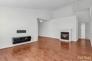 23 Tutor Ln, Brevard, NC 28712 - Photo 5