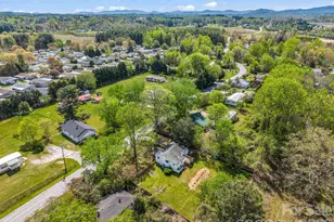961 Mid Allen Rd, Hendersonville, NC 28792 - Photo 41