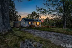 961 Mid Allen Rd, Hendersonville, NC 28792 - Photo 3