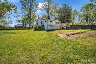 961 Mid Allen Rd, Hendersonville, NC 28792 - Photo 17